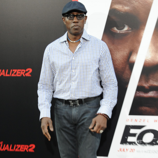 Wesley Snipes defends Mahershala Ali over Blade delays