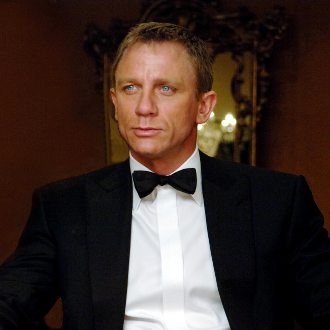 Daniel Craig blames James Bond franchise for making him feel disconnected from the world